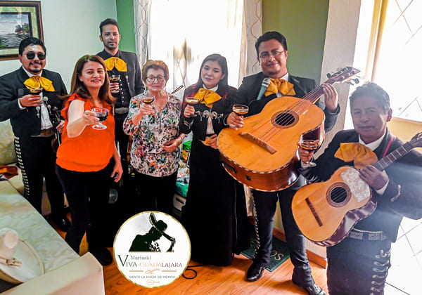 mariachis en quito