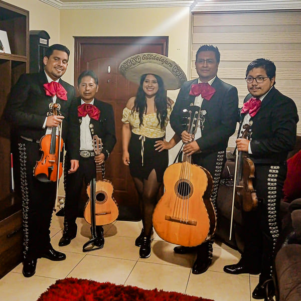 mariachis en quito 40